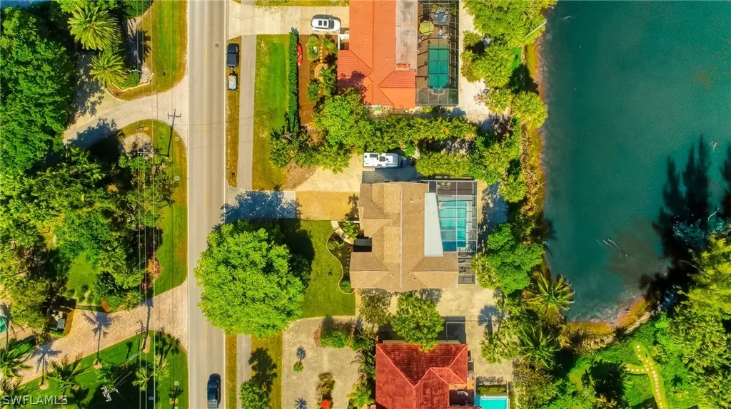 3010 W Gulf Drive Sanibel FL 33957