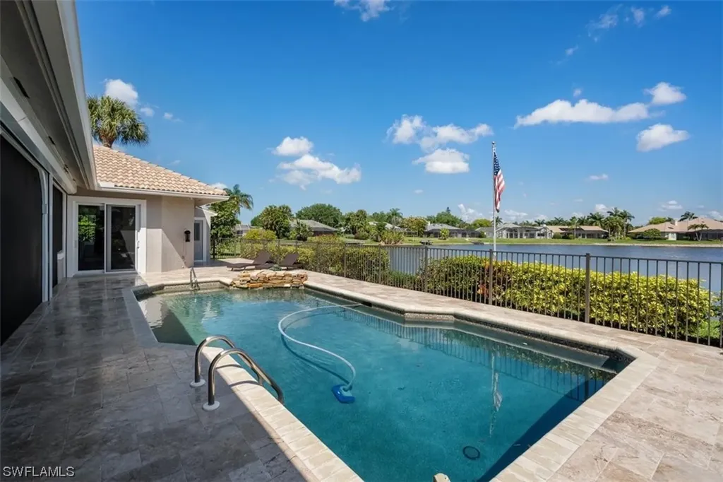 2008 Imperial Drive E Naples FL 34110