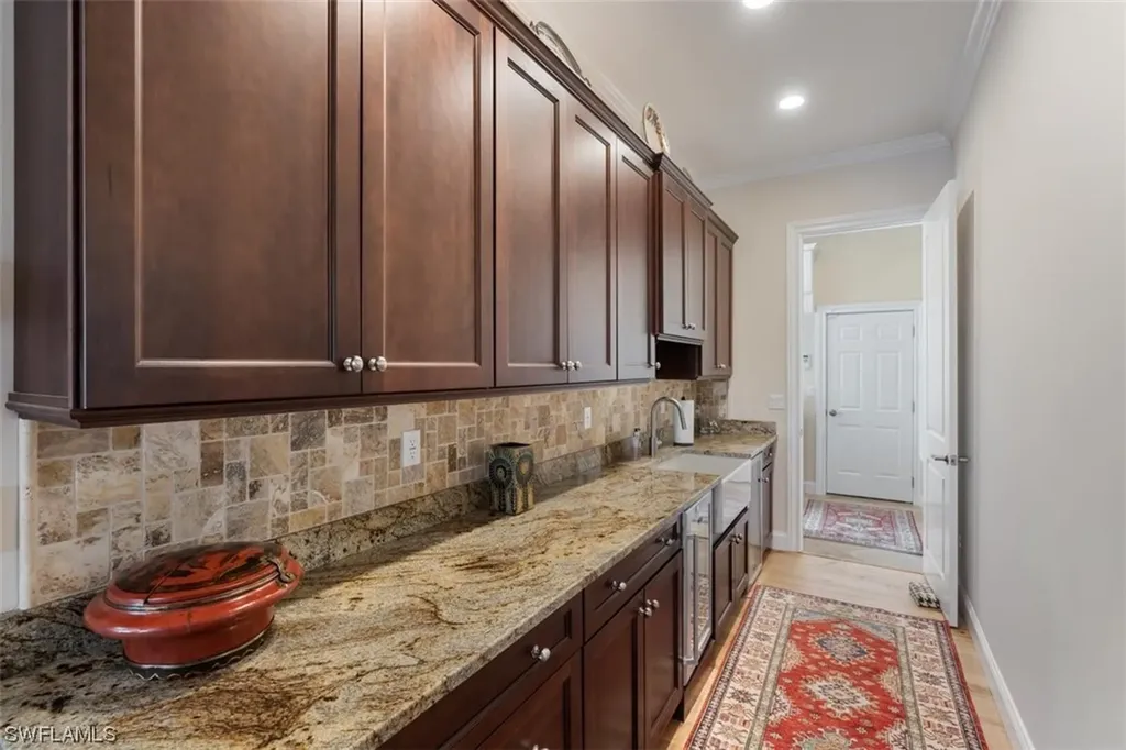 2008 Imperial Drive E Naples FL 34110