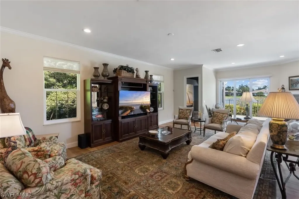 2008 Imperial Drive E Naples FL 34110