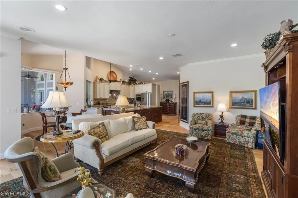 2008 Imperial Drive E Naples FL 34110