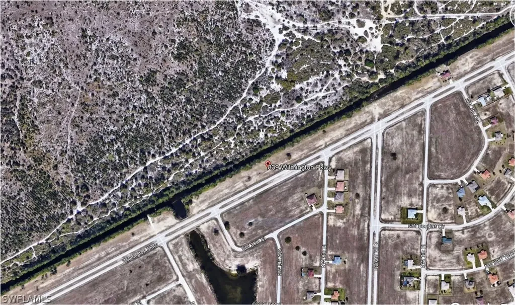 839 Wilmington Parkway Cape Coral FL 33993