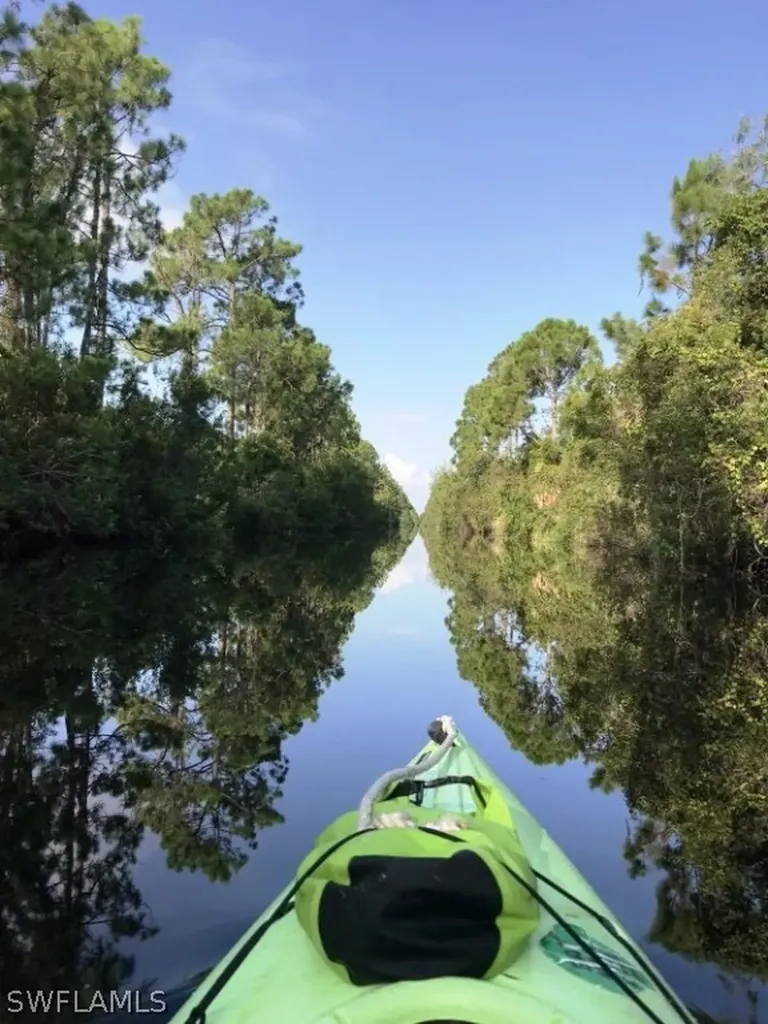 839 Wilmington Parkway Cape Coral FL 33993