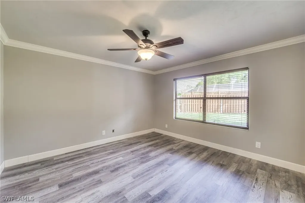 2470 King Arthurs Court Fort Myers FL 33912