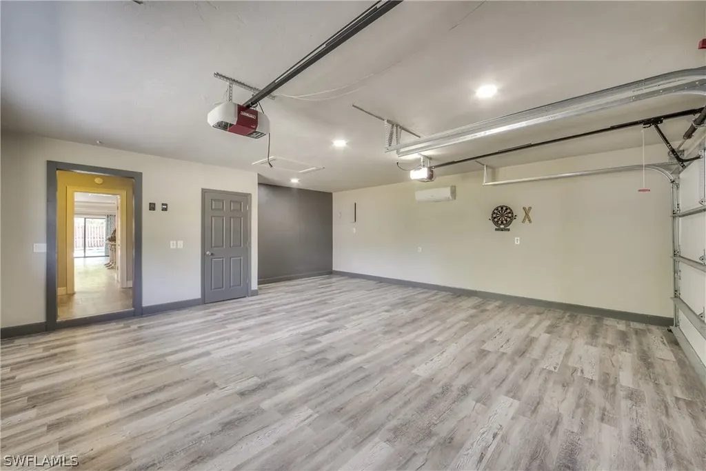 2470 King Arthurs Court Fort Myers FL 33912