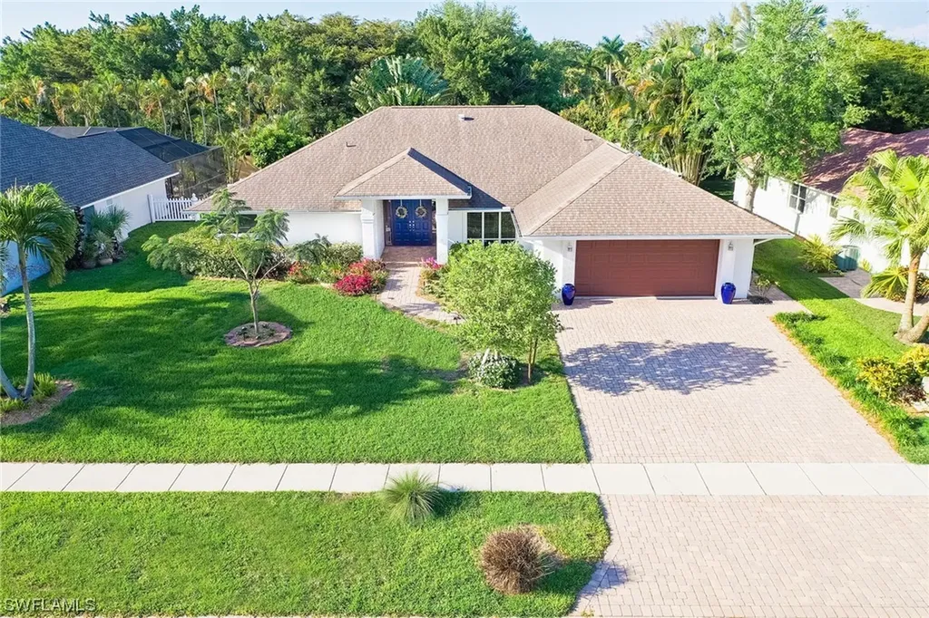 10255 Boca Circle Naples FL 34109