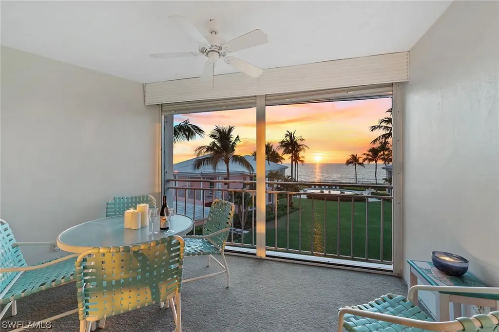 2401 Gulf Shore Boulevard N Naples FL 34103