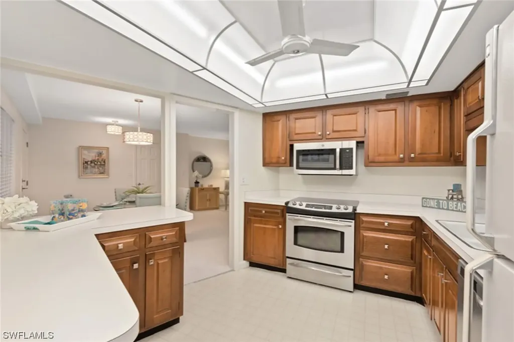 2401 Gulf Shore Boulevard N Naples FL 34103