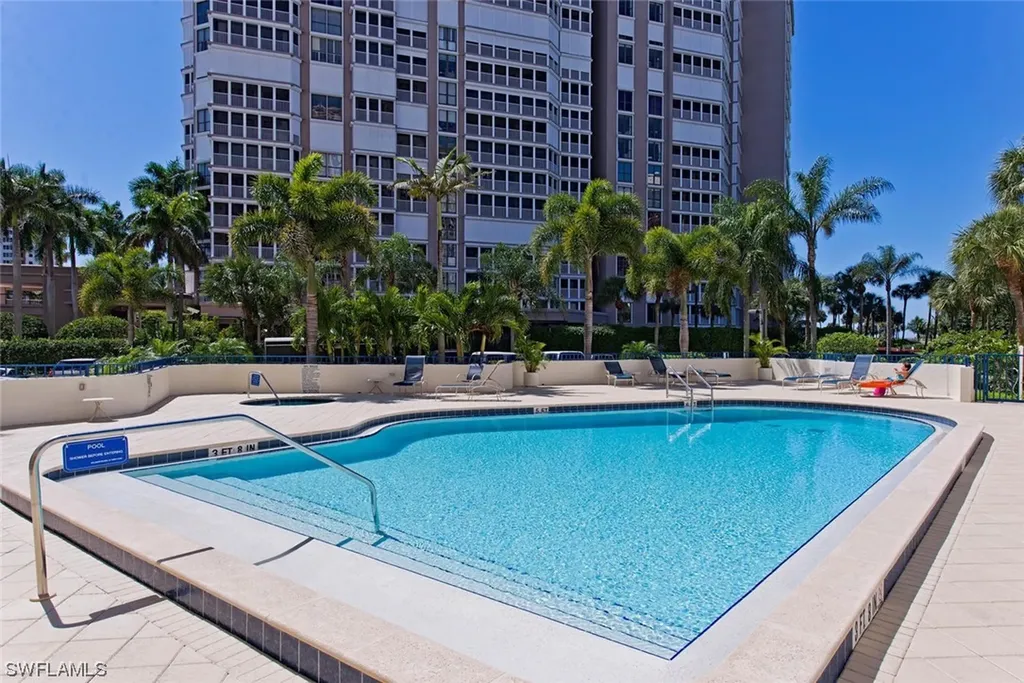 4451 Gulf Shore Boulevard N Naples FL 34103