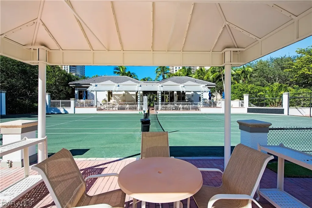 8171 Bay Colony Drive Naples FL 34108