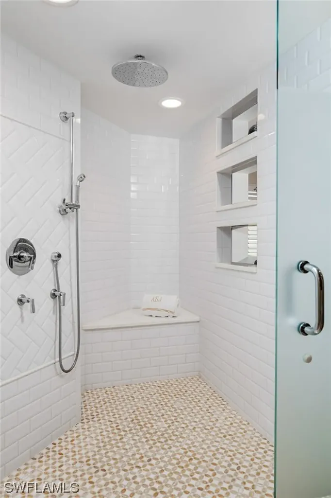 8231 Bay Colony Drive Naples FL 34108