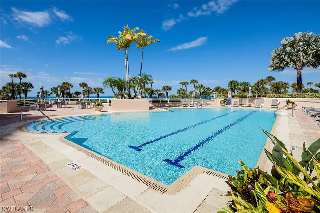 8231 Bay Colony Drive Naples FL 34108