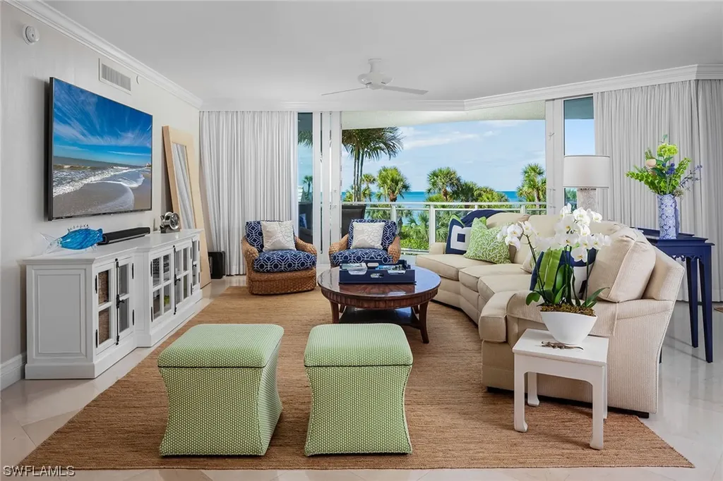 8231 Bay Colony Drive Naples FL 34108