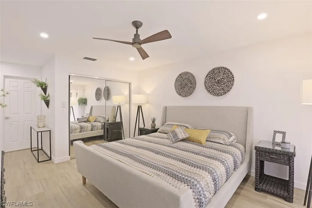 772 Reef Point Circle Naples FL 34108