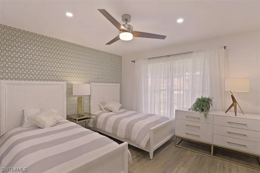 772 Reef Point Circle Naples FL 34108