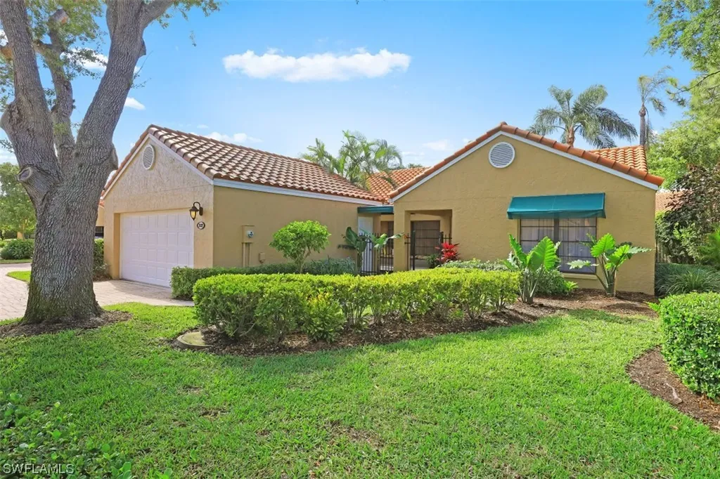 772 Reef Point Circle Naples FL 34108