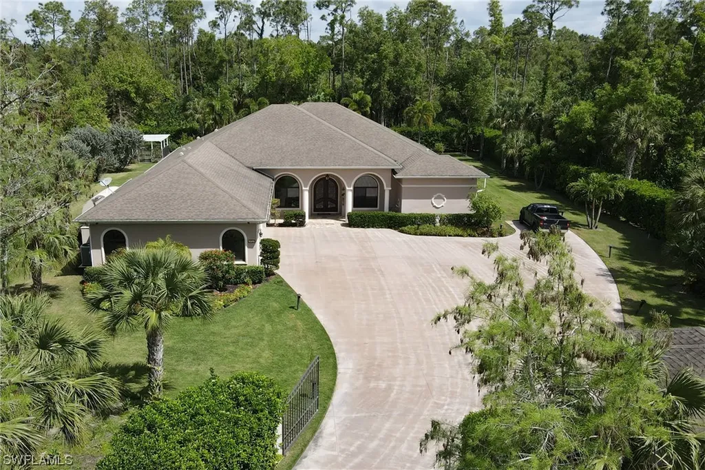 3725 31st Avenue SW Naples FL 34117