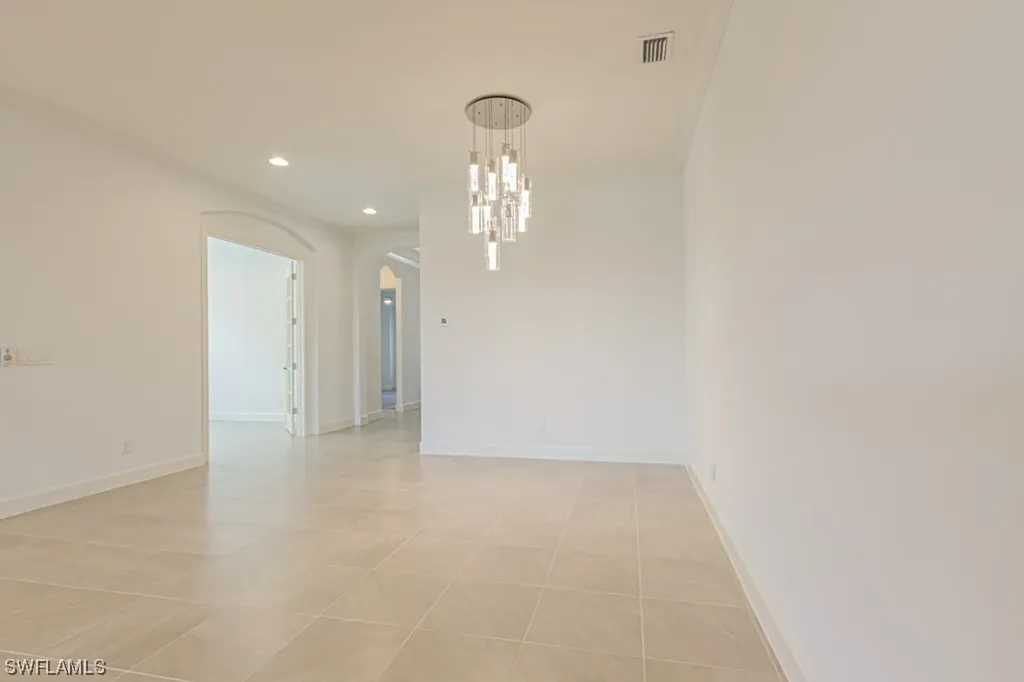 8657 Dilillo Court Naples FL 34119