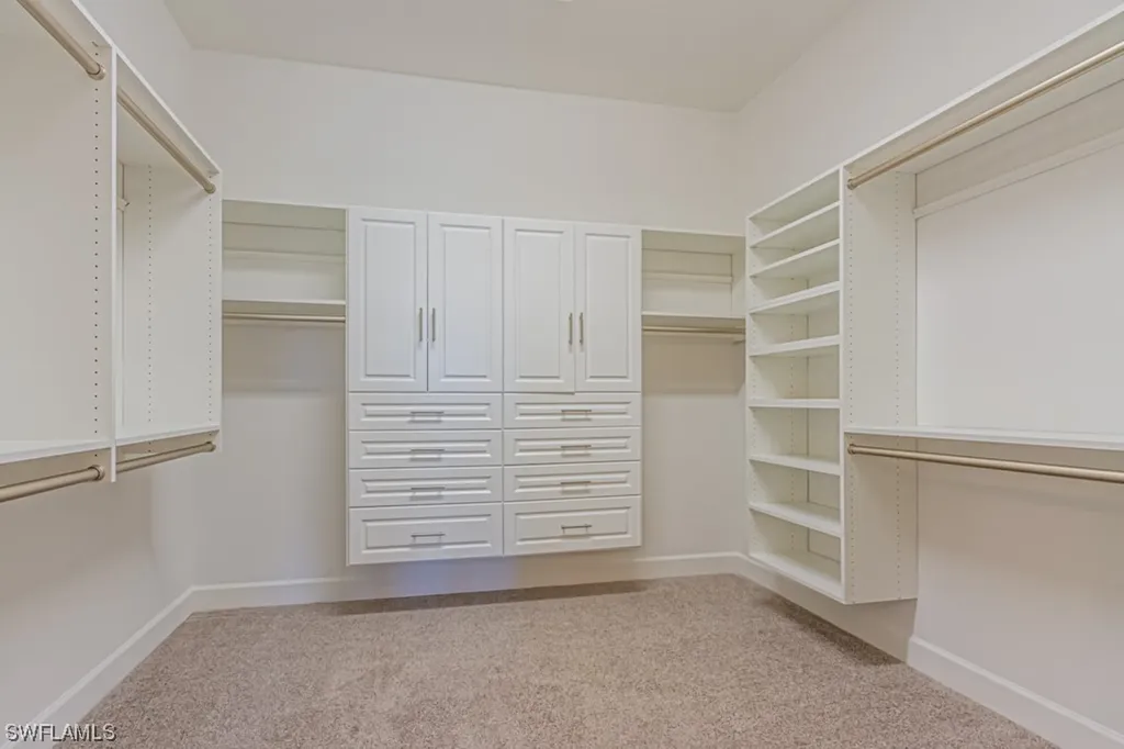 8657 Dilillo Court Naples FL 34119