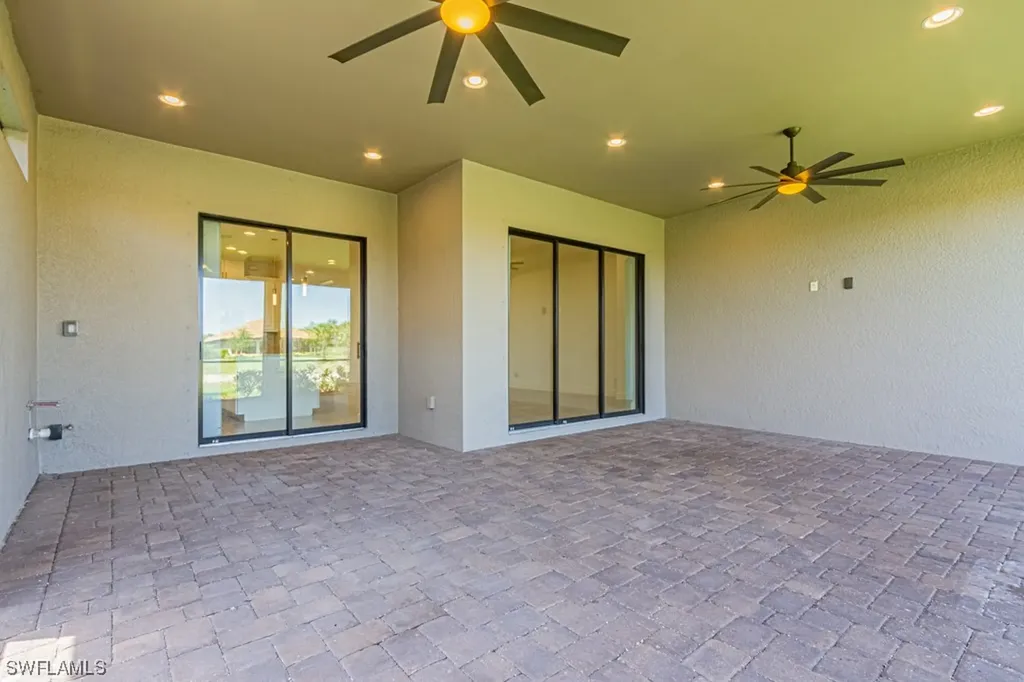 8657 Dilillo Court Naples FL 34119