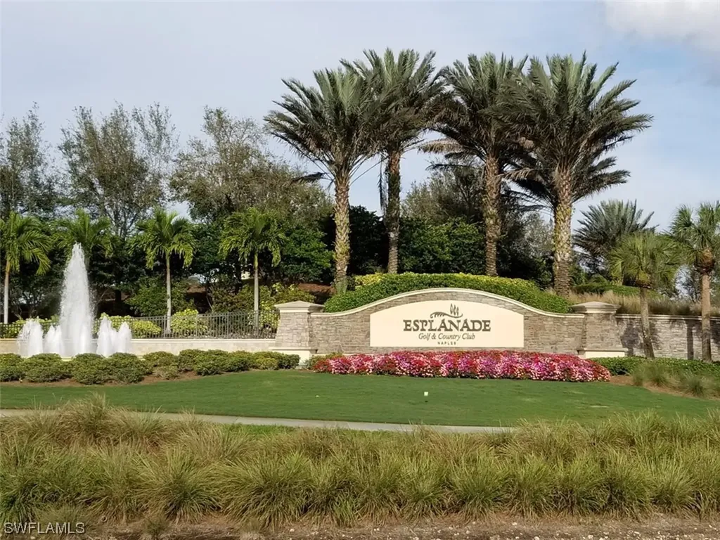 8657 Dilillo Court Naples FL 34119