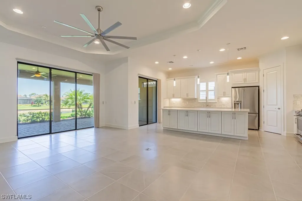 8657 Dilillo Court Naples FL 34119