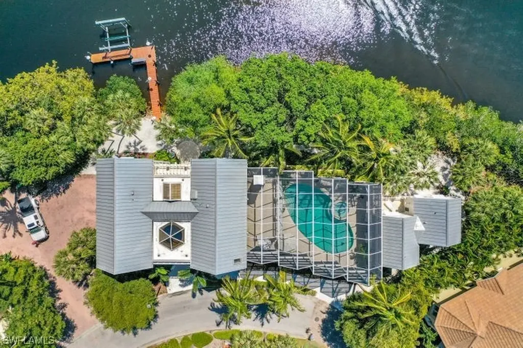 27481 Harbor Cove Court Bonita Springs FL 34134