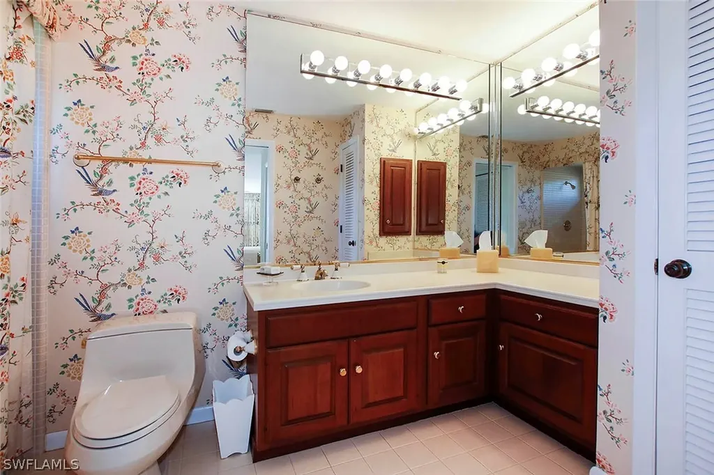 3385 Twin Lakes Lane Sanibel FL 33957