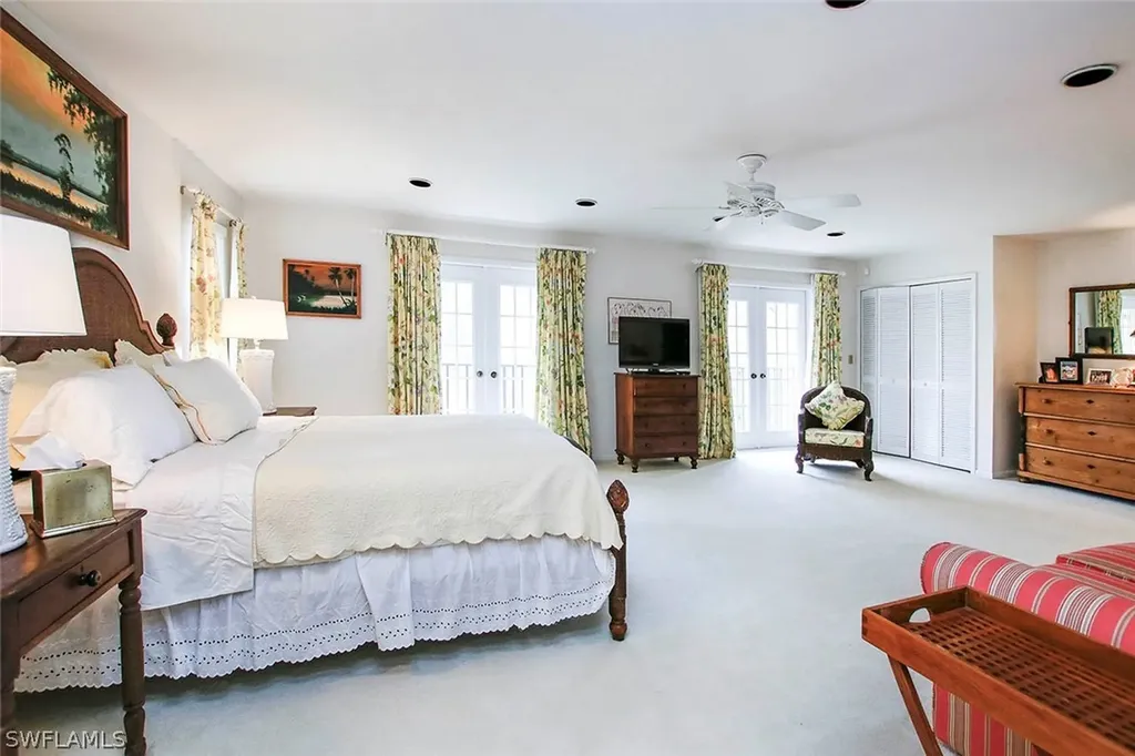 3385 Twin Lakes Lane Sanibel FL 33957