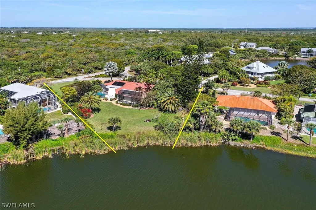 3385 Twin Lakes Lane Sanibel FL 33957