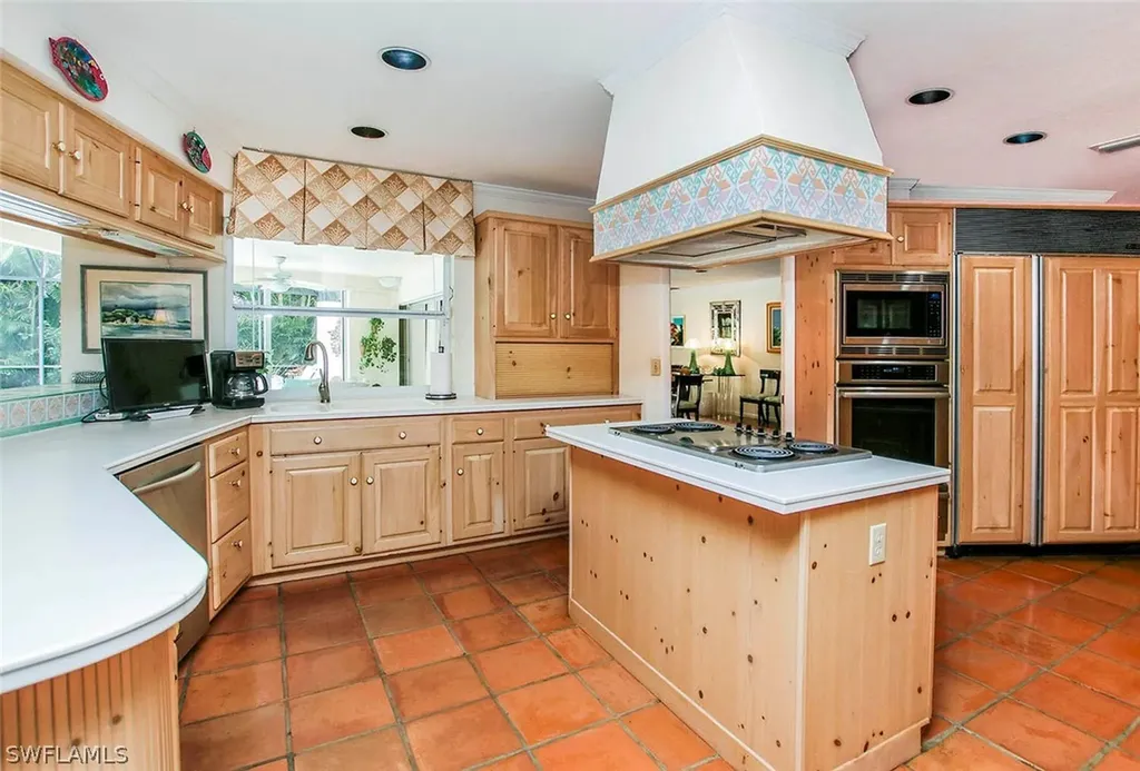 3385 Twin Lakes Lane Sanibel FL 33957