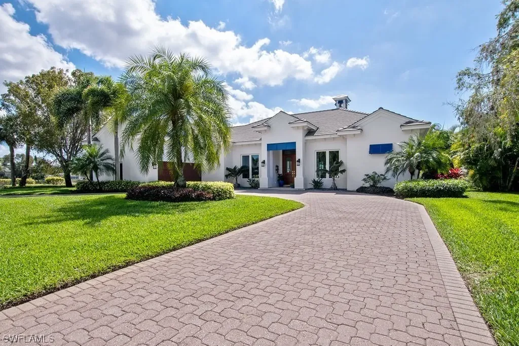 2117 Imperial Golf Course Boulevard Naples FL 34110