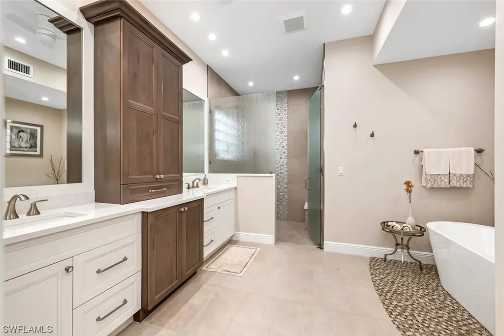 401 Mallory Court Naples FL 34110