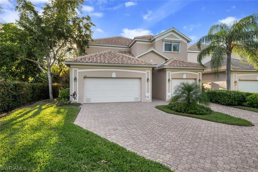 401 Mallory Court Naples FL 34110