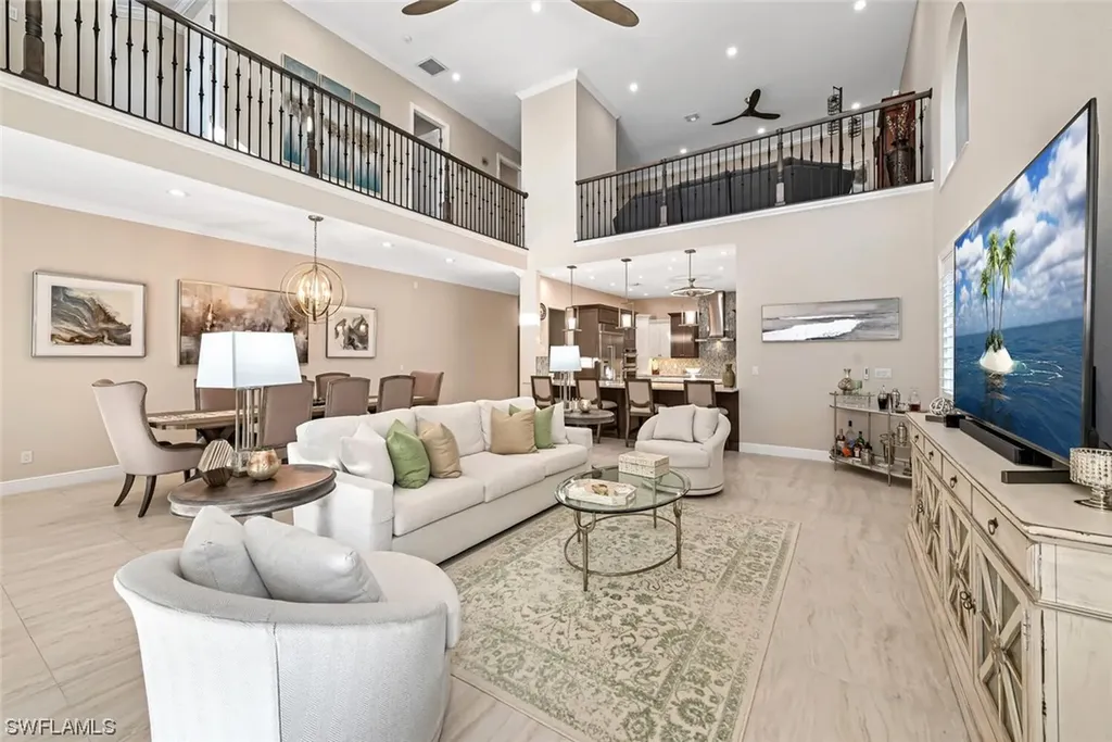 401 Mallory Court Naples FL 34110
