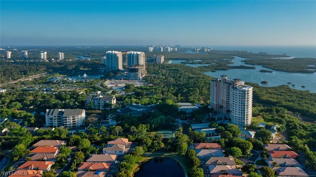 401 Mallory Court Naples FL 34110