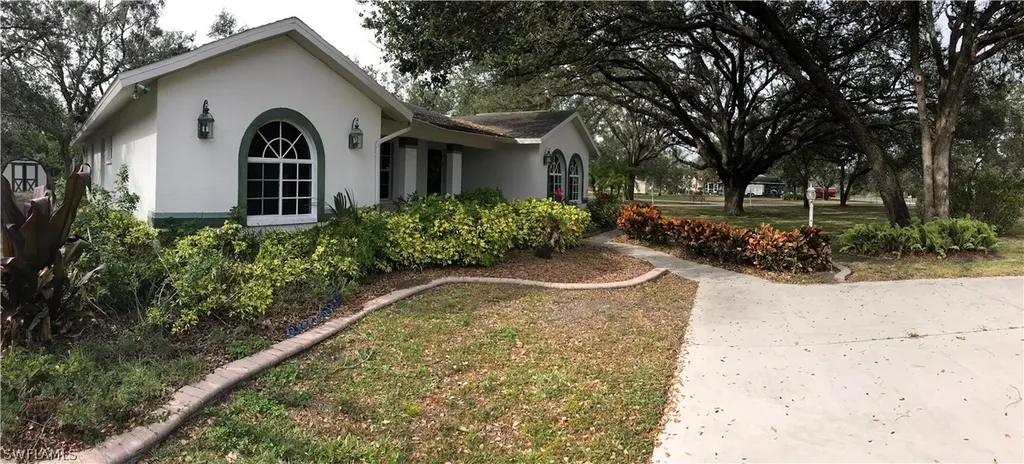 1807 Jackson Avenue Lehigh Acres FL 33972
