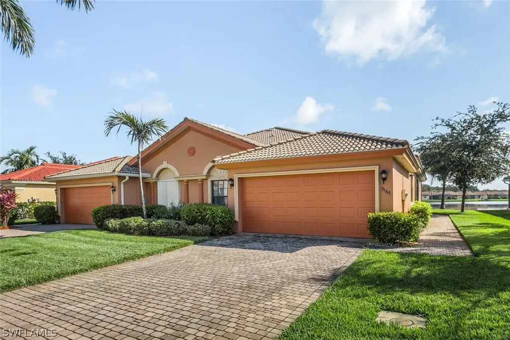 9165 Water Tupelo Road Fort Myers FL 33912