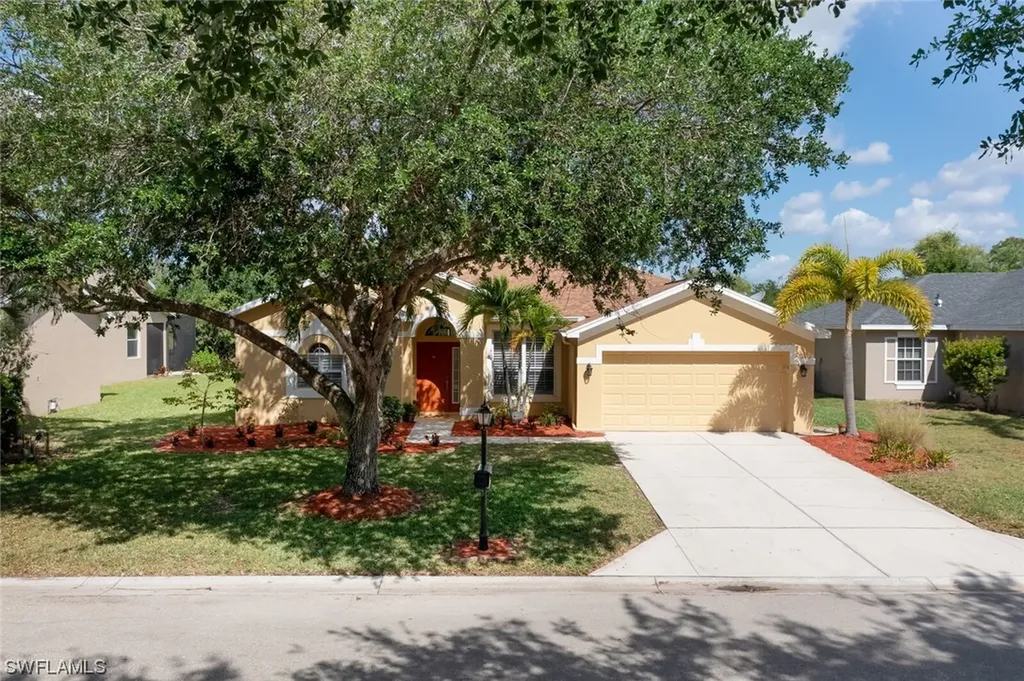 9321 Pittsburgh Boulevard Fort Myers FL 33967