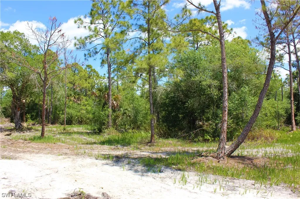 2793 72nd Avenue NE Naples FL 34120