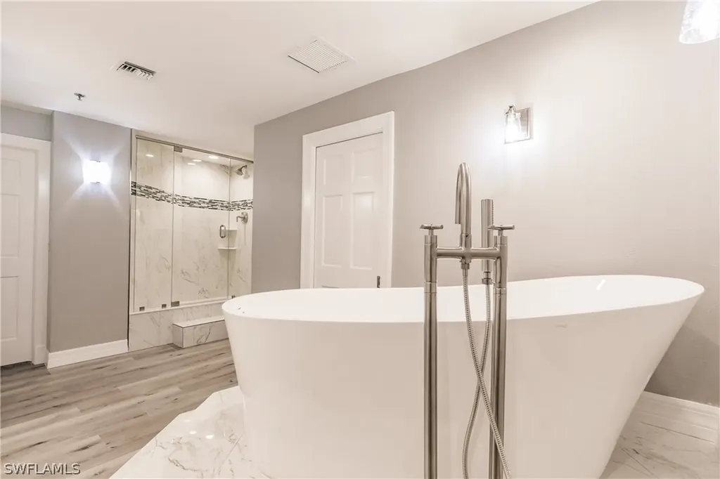 5260 S Landings Drive Fort Myers FL 33919