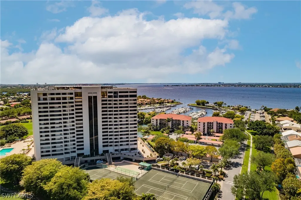 5260 S Landings Drive Fort Myers FL 33919
