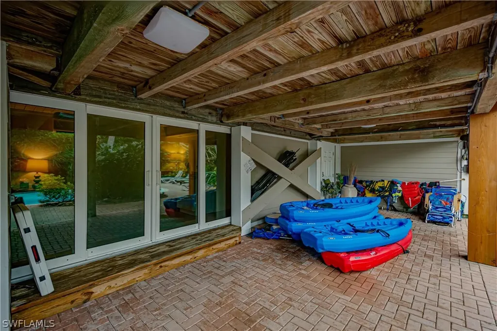 680 Gulf Lane Upper Captiva FL 33924