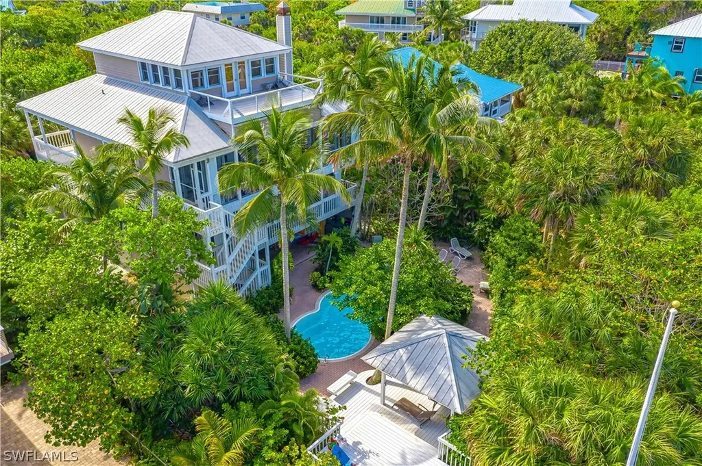 680 Gulf Lane Upper Captiva FL 33924