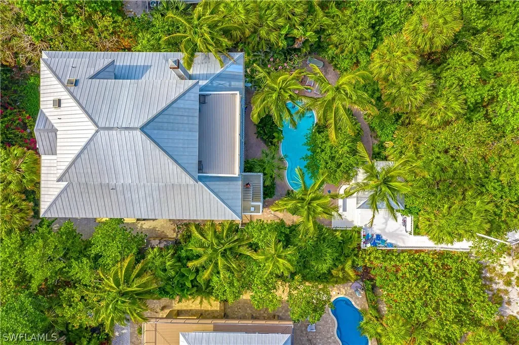 680 Gulf Lane Upper Captiva FL 33924