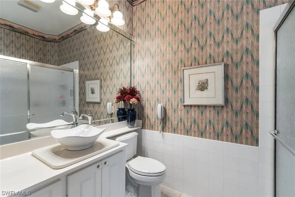 3952 Isla Ciudad Court Naples FL 34109