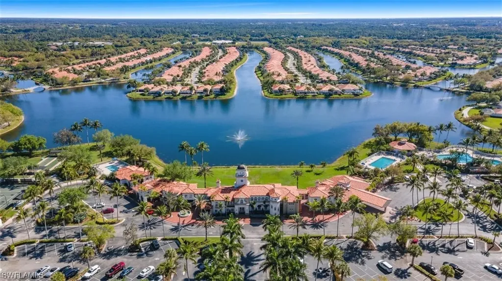 3952 Isla Ciudad Court Naples FL 34109