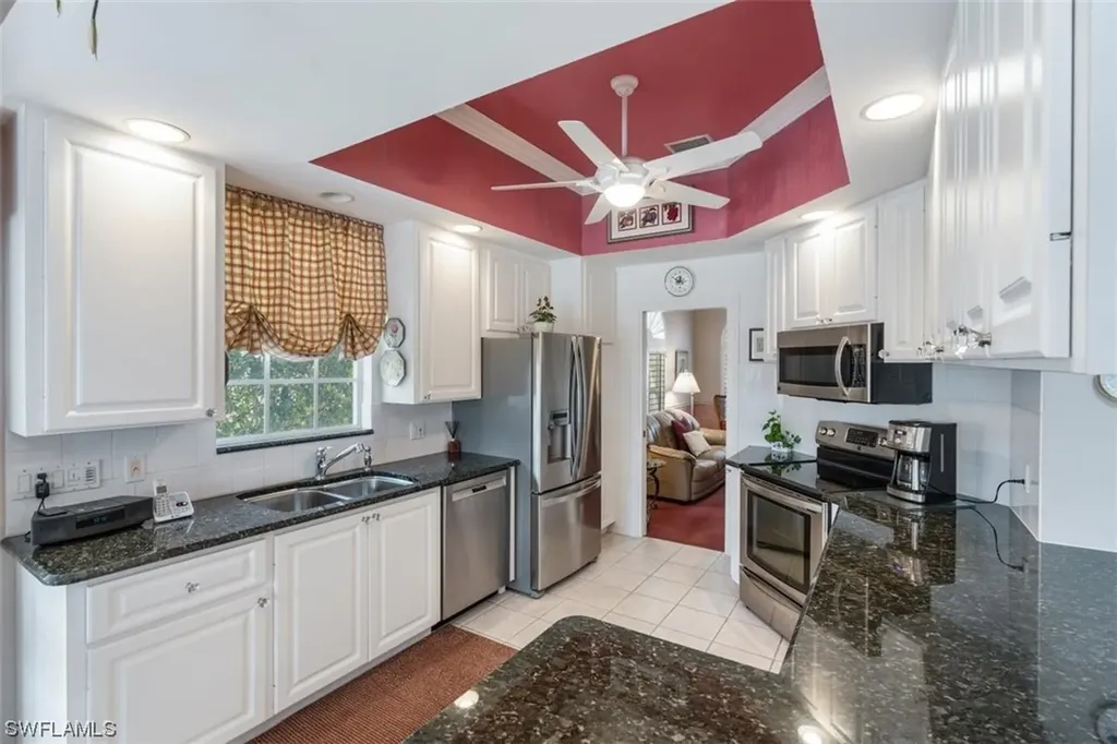 3952 Isla Ciudad Court Naples FL 34109