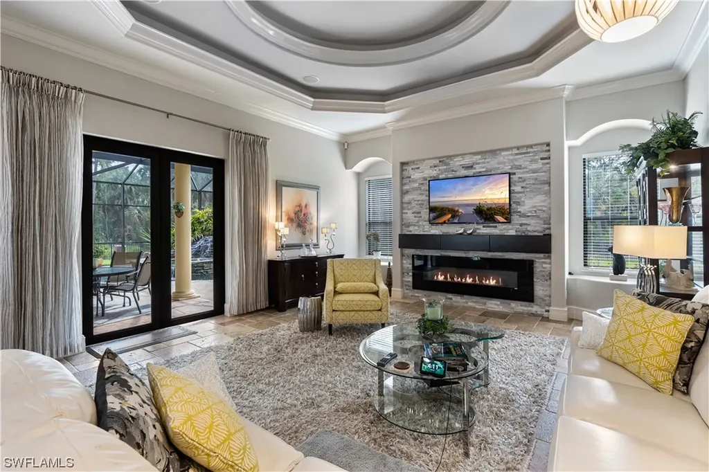 1463 Everglades Boulevard S Naples FL 34117