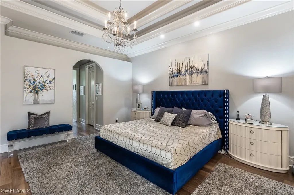 1463 Everglades Boulevard S Naples FL 34117